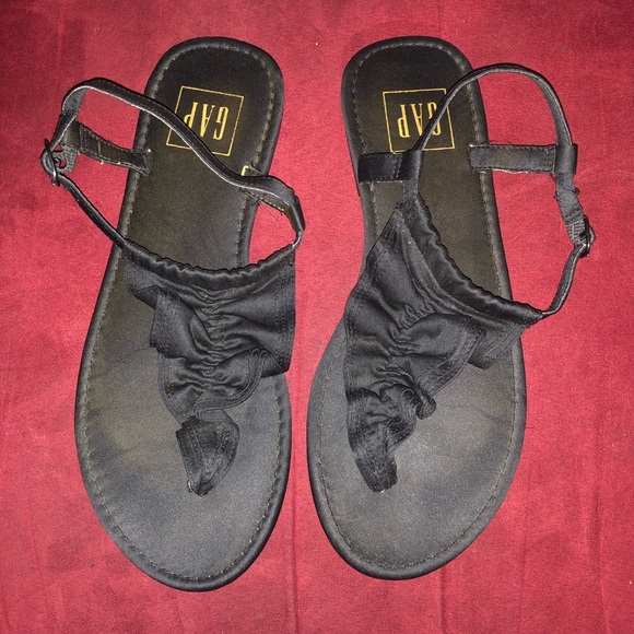 NWOT Women’s GAP Sandals - Picture 1 of 4